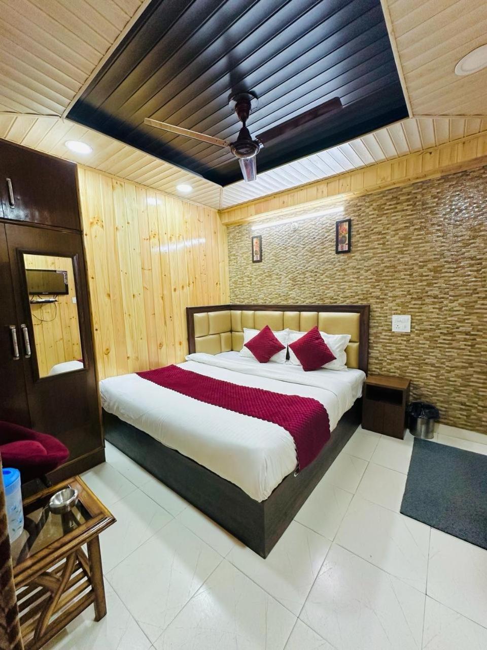 Hotel Avalanche Shimla Luaran gambar